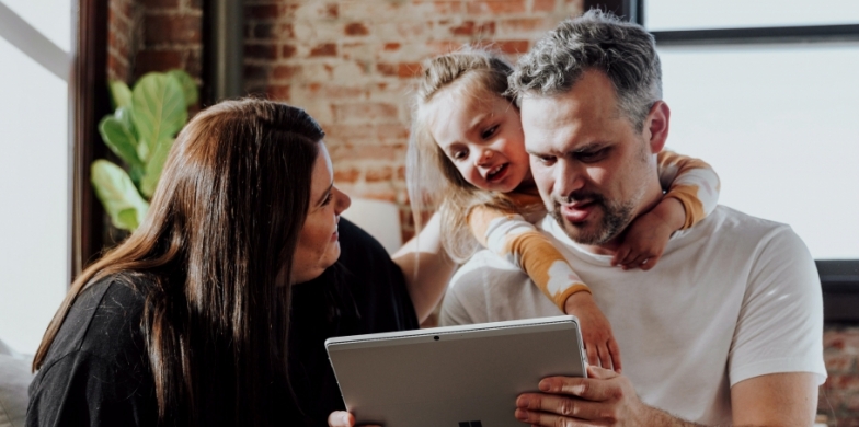 Kas ir finanšu pratība un kā to iemācīt bērniem?